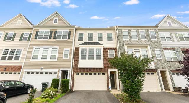 Photo of 325 Woodstream Blvd, Stafford, VA 22556