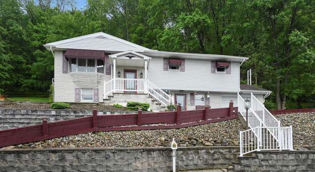 Photo of 334 E Savory St, Pottsville, PA 17901