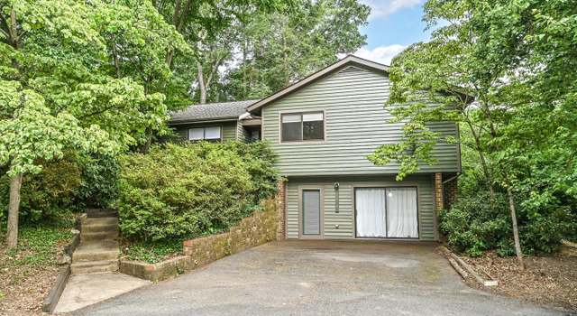 Photo of 11205 Leatherwood Dr, Reston, VA 20191