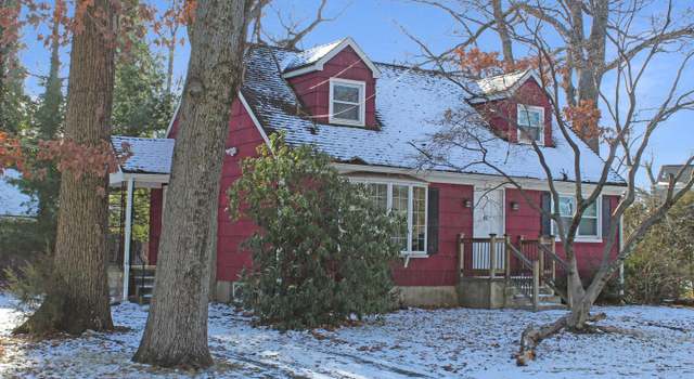 Photo of 41 Braeburn Dr, Ewing, NJ 08638