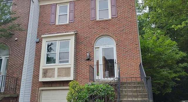 Photo of 8108 Squirrel Run Rd, Springfield, VA 22152