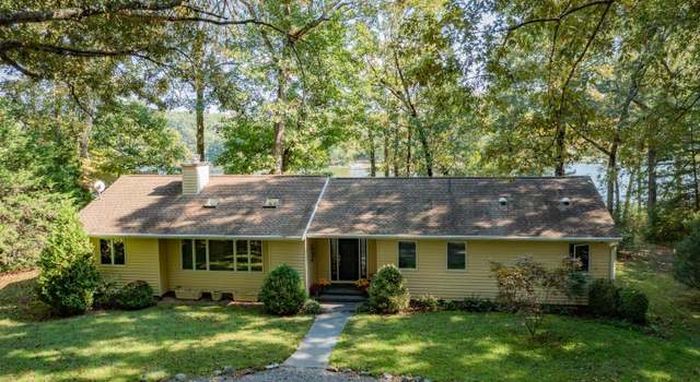 Photo of 195 Catchpenny Ln, Lancaster, VA 22503