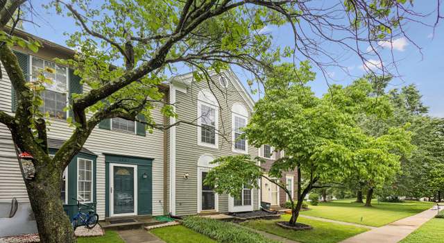 Photo of 3723 Hampton Ct, Alexandria, VA 22306