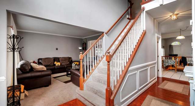 Photo of 3245 Pine Bluffs Dr, Ellicott City, MD 21042
