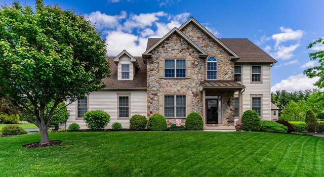 Photo of 5820 Fawn Meadow Ln, Enola, PA 17025
