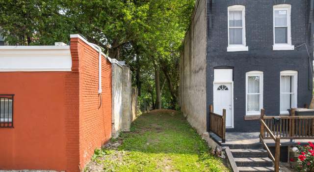 Photo of 5514 W Oxford St, Philadelphia, PA 19131
