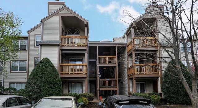 Photo of 6920 Victoria Dr Unit E, Alexandria, VA 22310