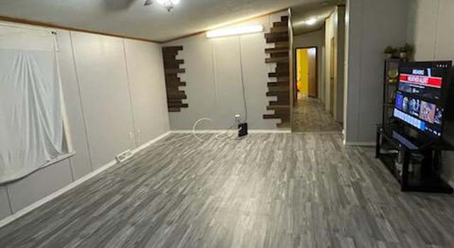 Photo of 129 Trailway Rd, Middle River, MD 21220