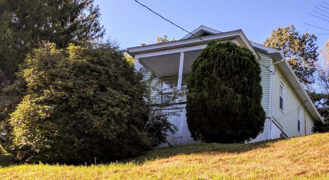 Photo of 8 Spring Ave, Pottsville, PA 17901