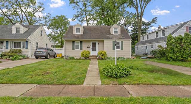 Photo of 33 Pennwood Dr, Ewing, NJ 08638