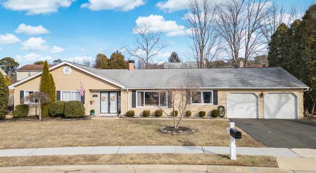 Photo of 8 N Rhoda St, Monroe Township, NJ 08831