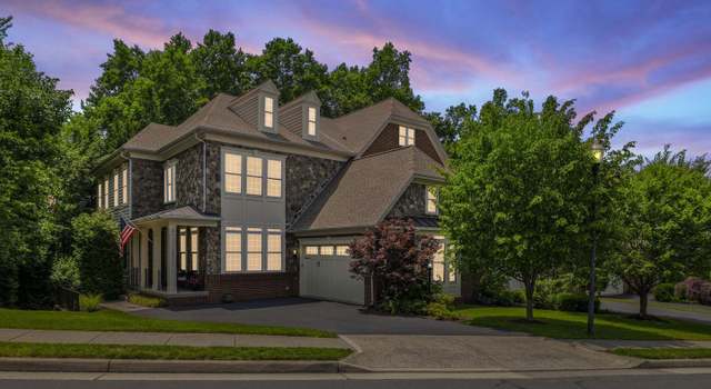 Photo of 20393 Dunkirk Sq, Sterling, VA 20165