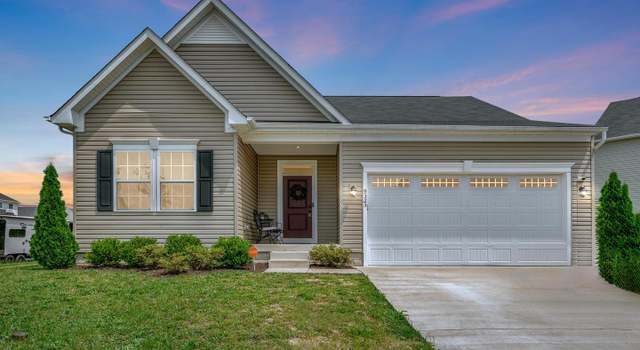 Property at 9323 Wood Creek Cir, Fredericksburg, VA 22407, 3 beds, 3 baths