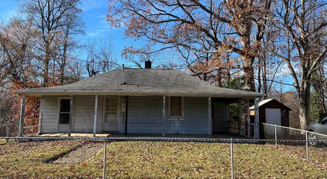 Photo of 128 Cool Spring Rd, Fredericksburg, VA 22405