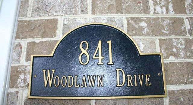 Photo of 841 Woodlawn Dr, Chambersburg, PA 17201