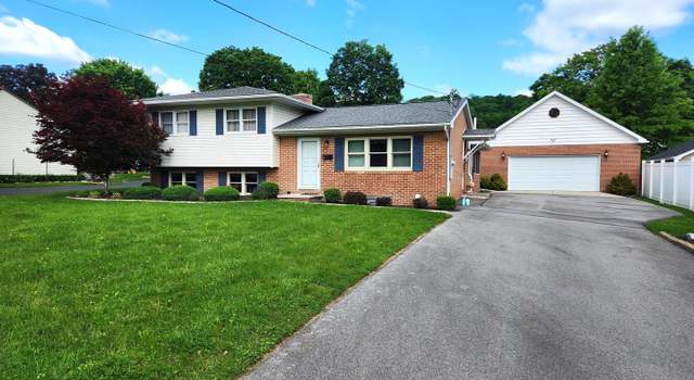 Photo of 734 Preston St, Bedford, PA 15522