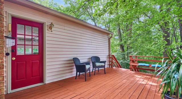 Photo of 2026 Westwood Ter, Vienna, VA 22182