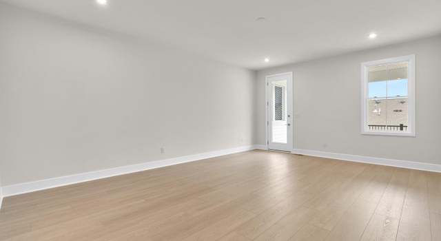 Photo of 44494 Coalport Sq, Ashburn, VA 20147