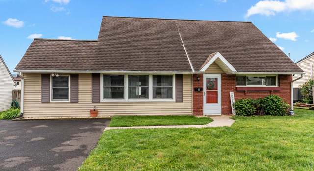 Photo of 63 Buttonwood Ln, Levittown, PA 19054