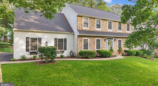 Photo of 130 W Crestlyn Dr, York, PA 17402