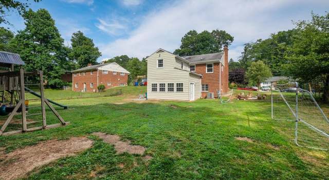 Photo of 3234 Dye Dr, Falls Church, VA 22042