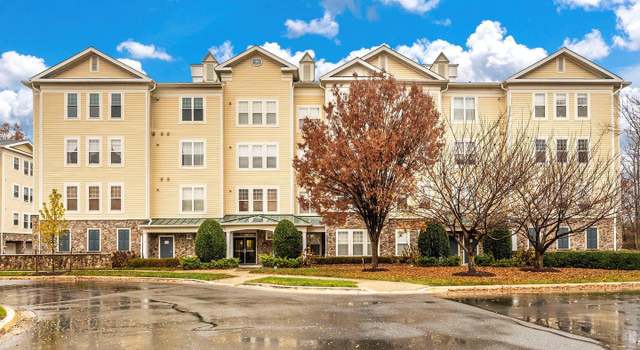 Photo of 310 High Gables Dr #103, Gaithersburg, MD 20878