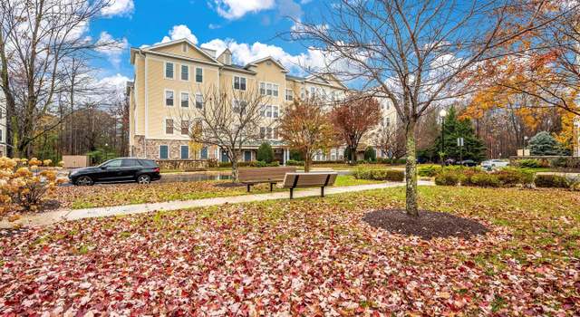 Photo of 310 High Gables Dr #103, Gaithersburg, MD 20878