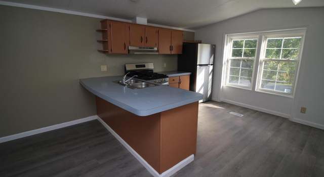 Photo of 25 Roth Ave, Mertztown, PA 19539