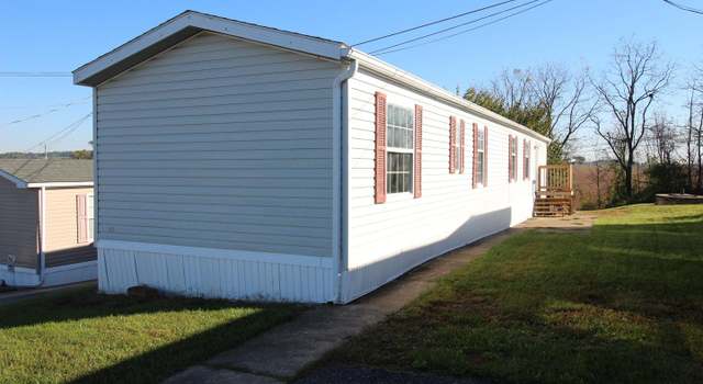 Photo of 25 Roth Ave, Mertztown, PA 19539