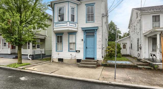Photo of 154 S Baltimore St, Dillsburg, PA 17019