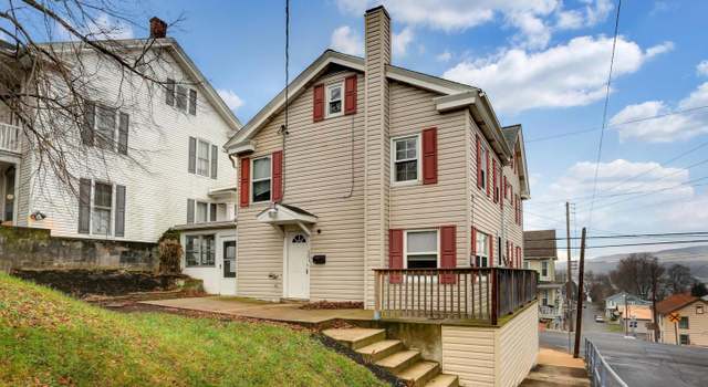Photo of 204 Moore St, Millersburg, PA 17061