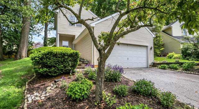 Photo of 1027 Oak Knoll Dr, Harrisburg, PA 17111