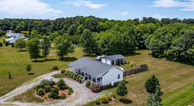 Photo of 273 Greenfield Point Dr, Reedville, VA 22539