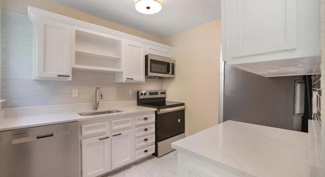 Photo of 3710 39th St NW Unit D172, Washington, DC 20016