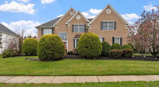 Photo of 4 Benjamin Ct, West Windsor, NJ 08550
