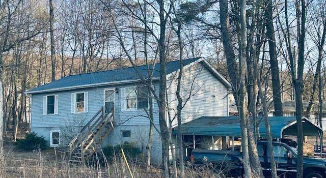 Photo of 120 Chestnut Ridge Dr, Orwigsburg, PA 17961