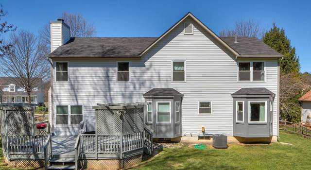 Photo of 18909 Impulse Ln, Gaithersburg, MD 20879