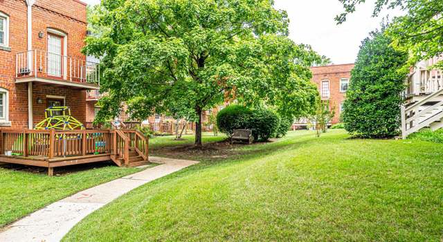 Photo of 1307 E Abingdon Dr #3, Alexandria, VA 22314