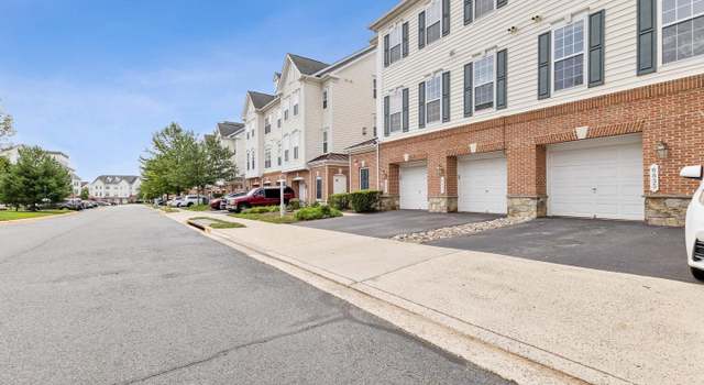Photo of 6831 Hampton Bay Ln, Gainesville, VA 20155