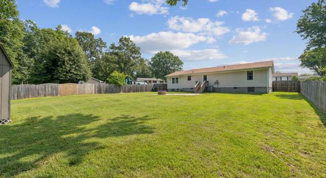 Photo of 432 Lexington Ct, Fredericksburg, VA 22405