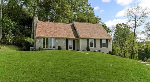 Photo of 120 Fox Valley Ln, Glen Mills, PA 19342
