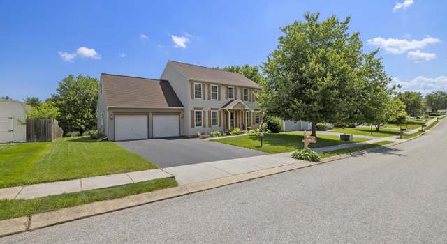 Photo of 1851 Michelle Dr, York, PA 17408