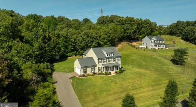 Photo of 29 Fleetwood Farm Ln, Fredericksburg, VA 22405