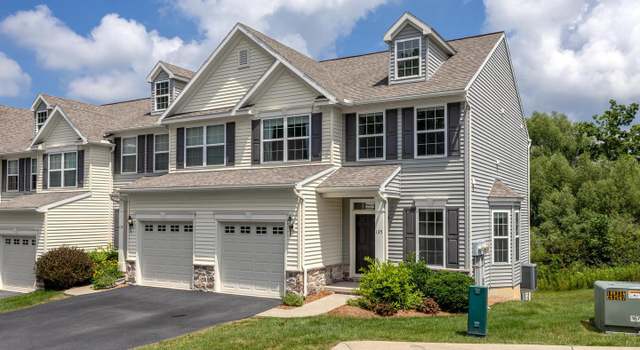 Photo of 135 Kestrel Ln, Boalsburg, PA 16827