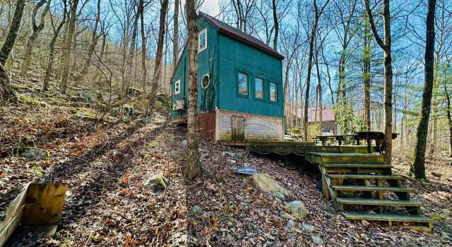 Photo of 556 Warsaw Dr, Capon Bridge, WV 26711