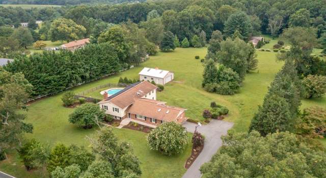 Property at 18604 Muncaster Rd, Rockville, MD 20855, 6 beds, 5 baths