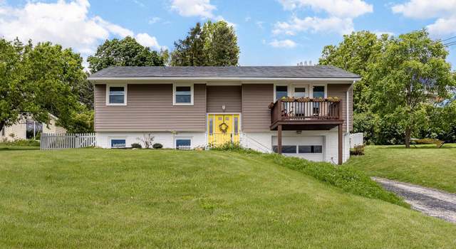 Photo of 612 Colonial Dr, Dallastown, PA 17313