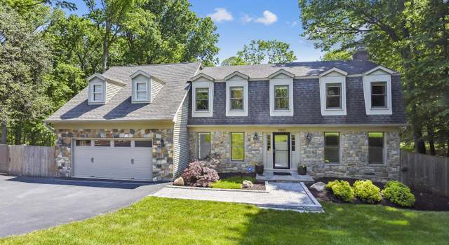 Photo of 11002 Devenish Dr, Oakton, VA 22124