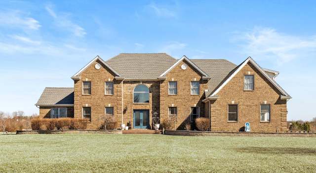 Photo of 8 Lauren Ln, Hamilton, NJ 08620