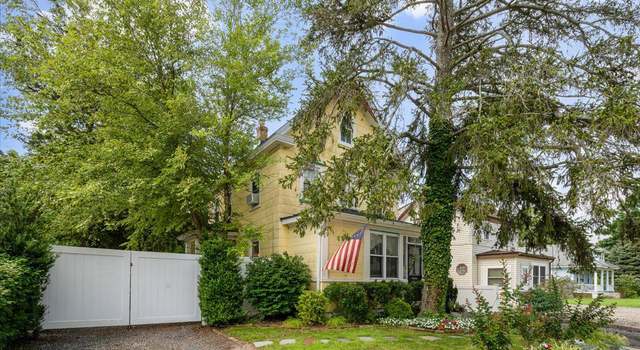 Photo of 216 Center St, Tuckerton, NJ 08087
